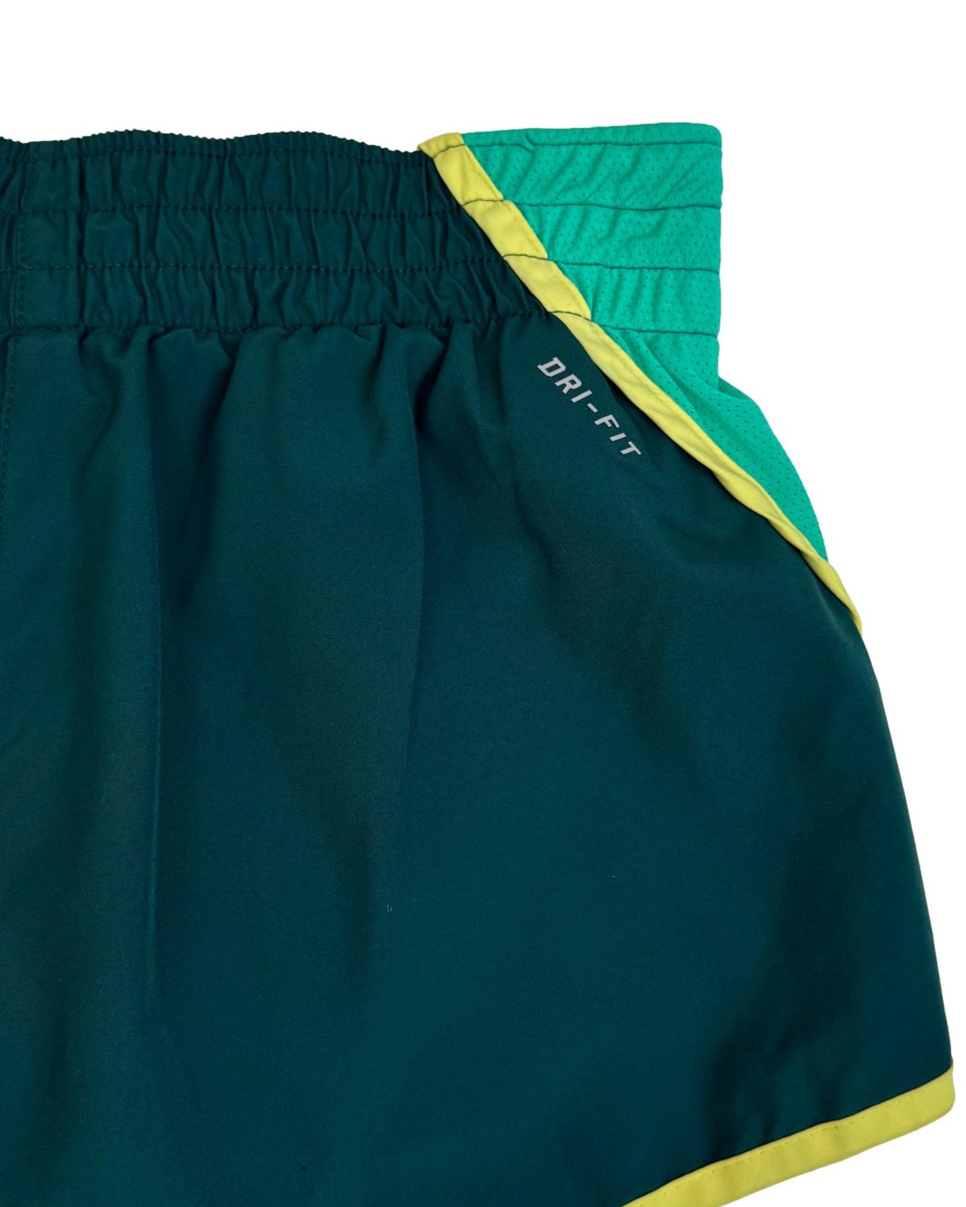 IMG_2589_clipped_rev_1