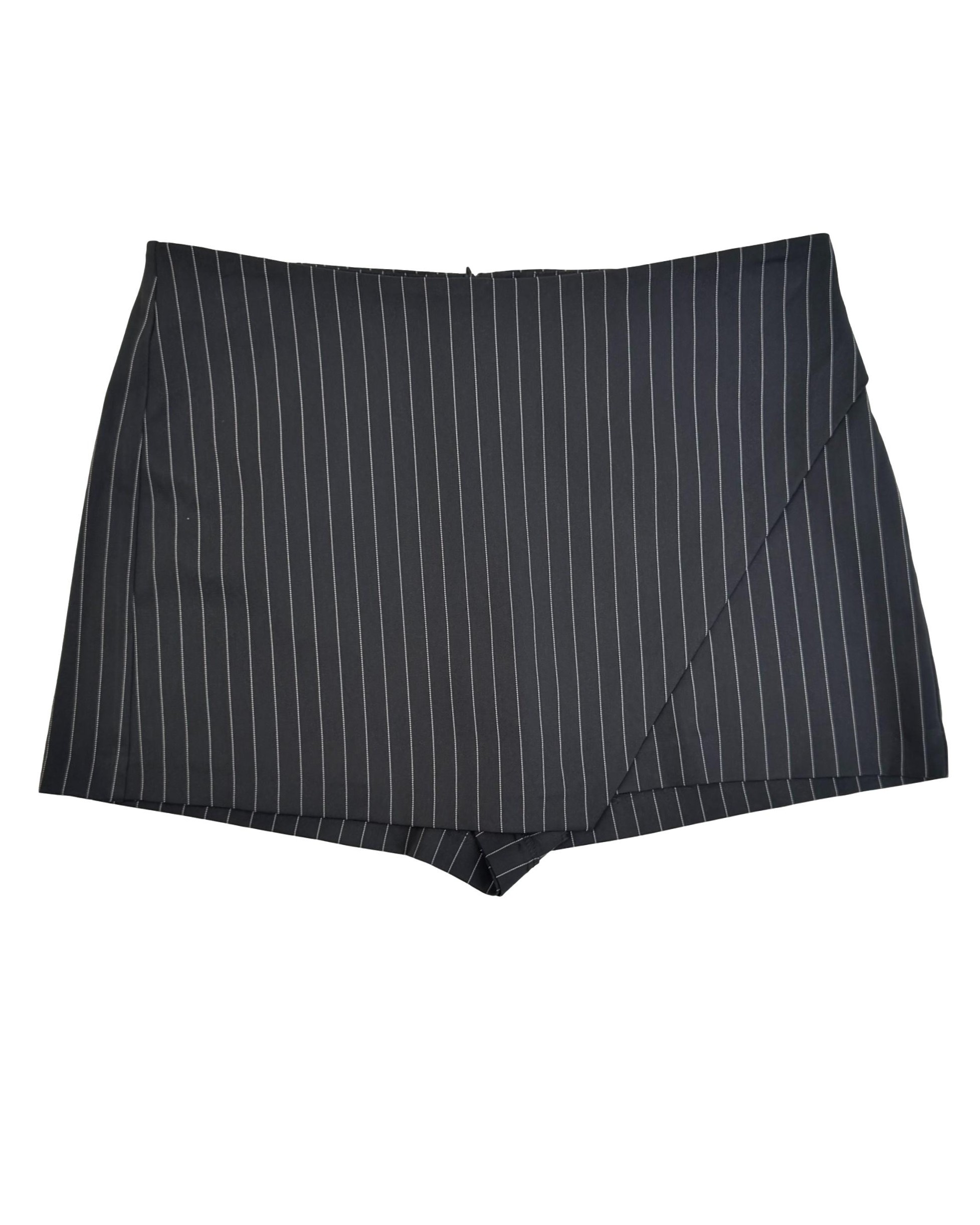 Juodi dryžuoti PRIMARK šortai, XL